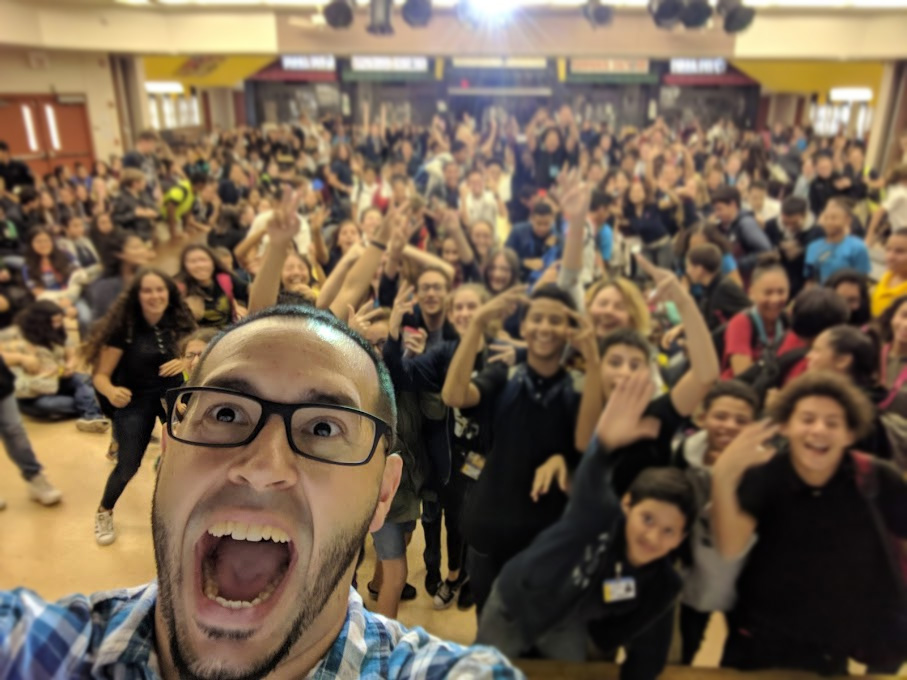 Rob Mendez | Dare to Dream Youth Motivational School Assembly