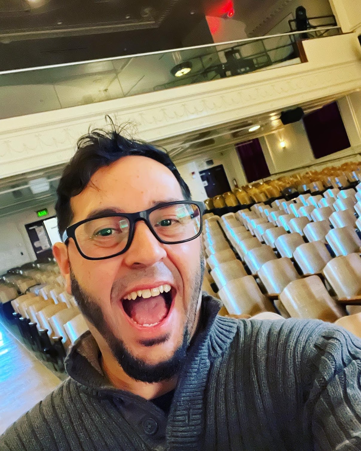 Youth Motivational Speaker Eddie Cortes in Fairfield CT Rob Mendez | Dare to Dream Youth Motivational School Assembly